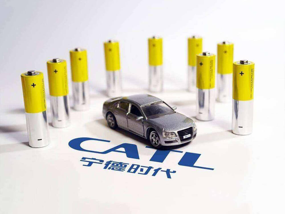 解决电动汽车续航里程焦虑：充电还是换电，谁更好？